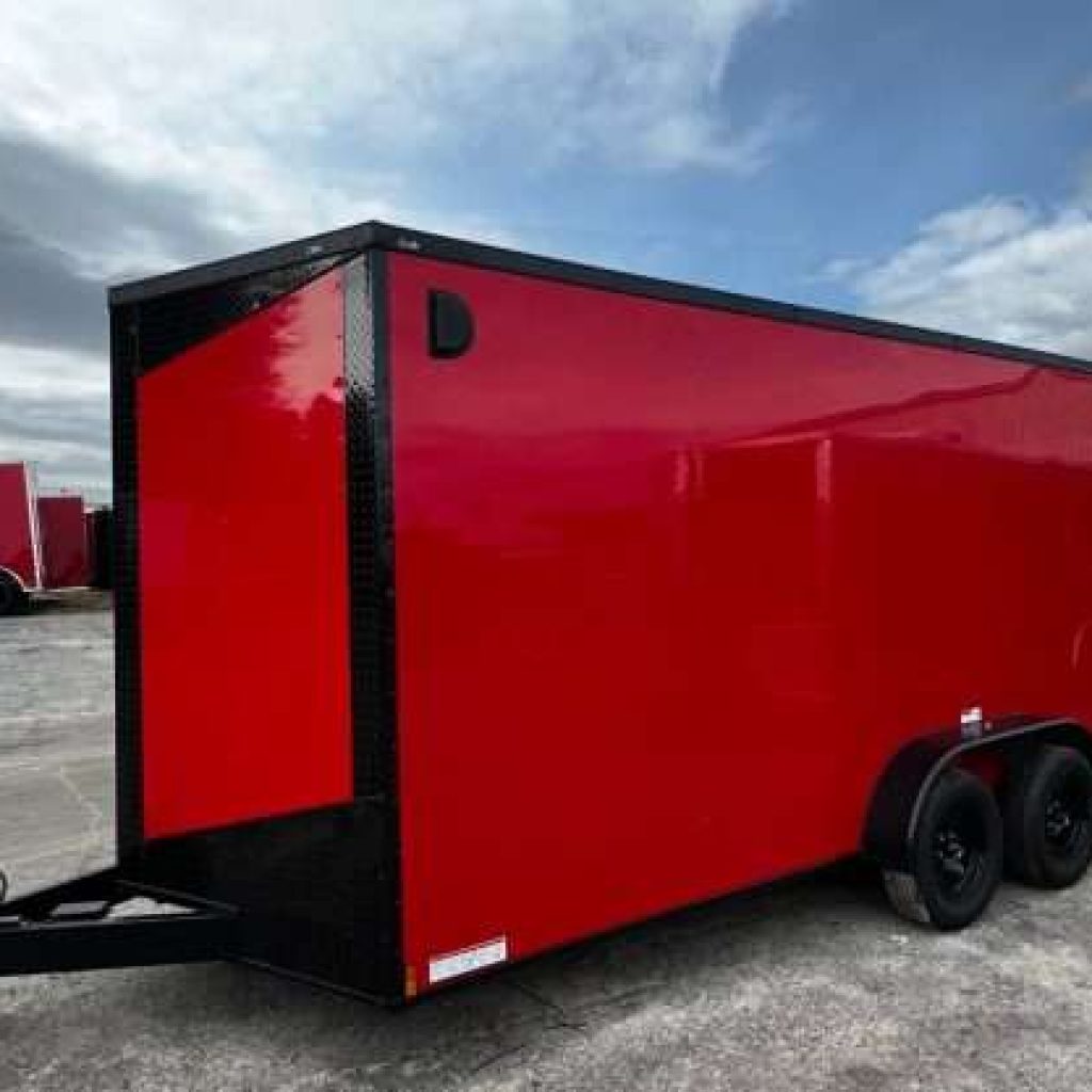 Hl 8.5 by 26 Blackout Toy Hauler Trailer – A Compact Powerhouse Hl 8.5 by 26 Blackout Toy Hauler Trailer – A Compact Powerhouse