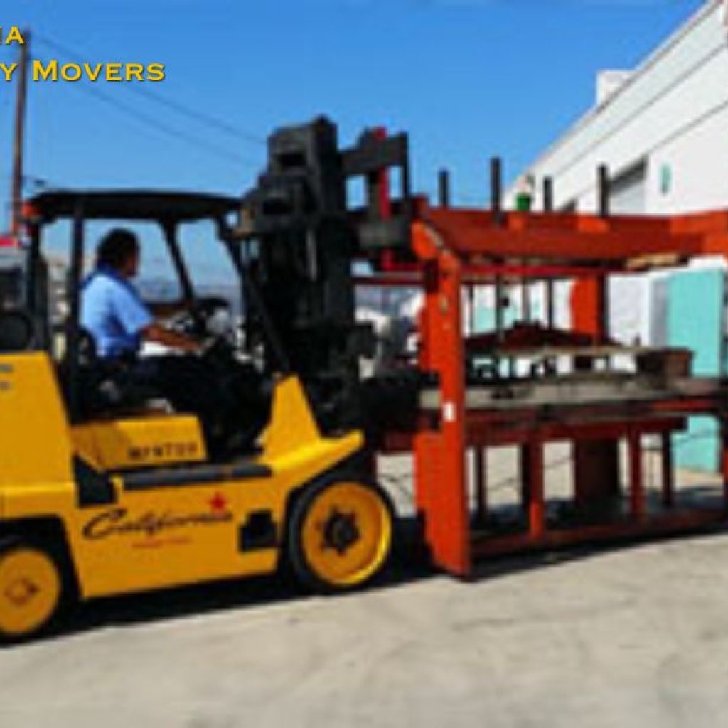 Efficient Heavy Equipment Relocation and Removal Services