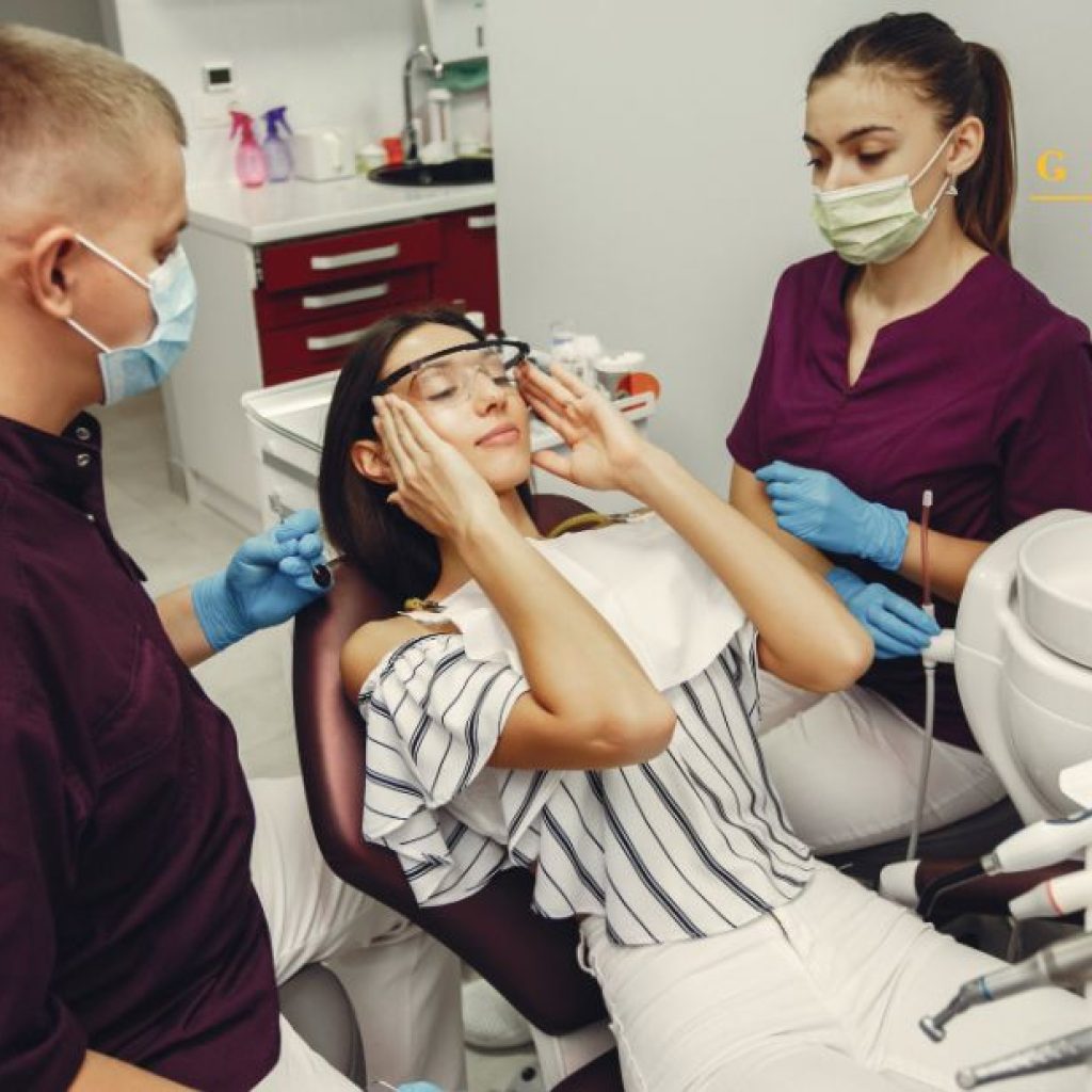 Improve Appearance Using Cosmetic dental implants Winnipeg Services