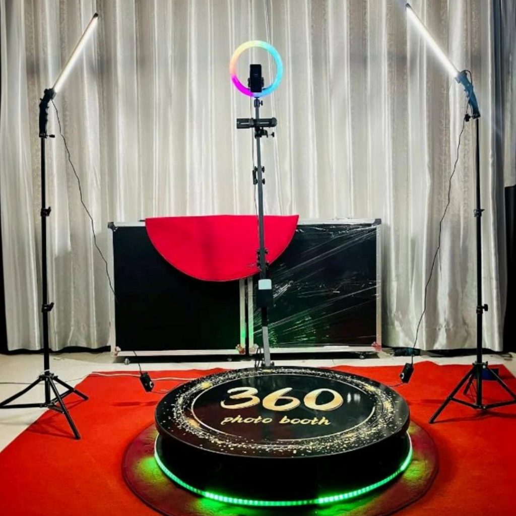 Capture the Fun with Photo Booth Rental Bolton Capture the Fun with Photo Booth Rental Bolton