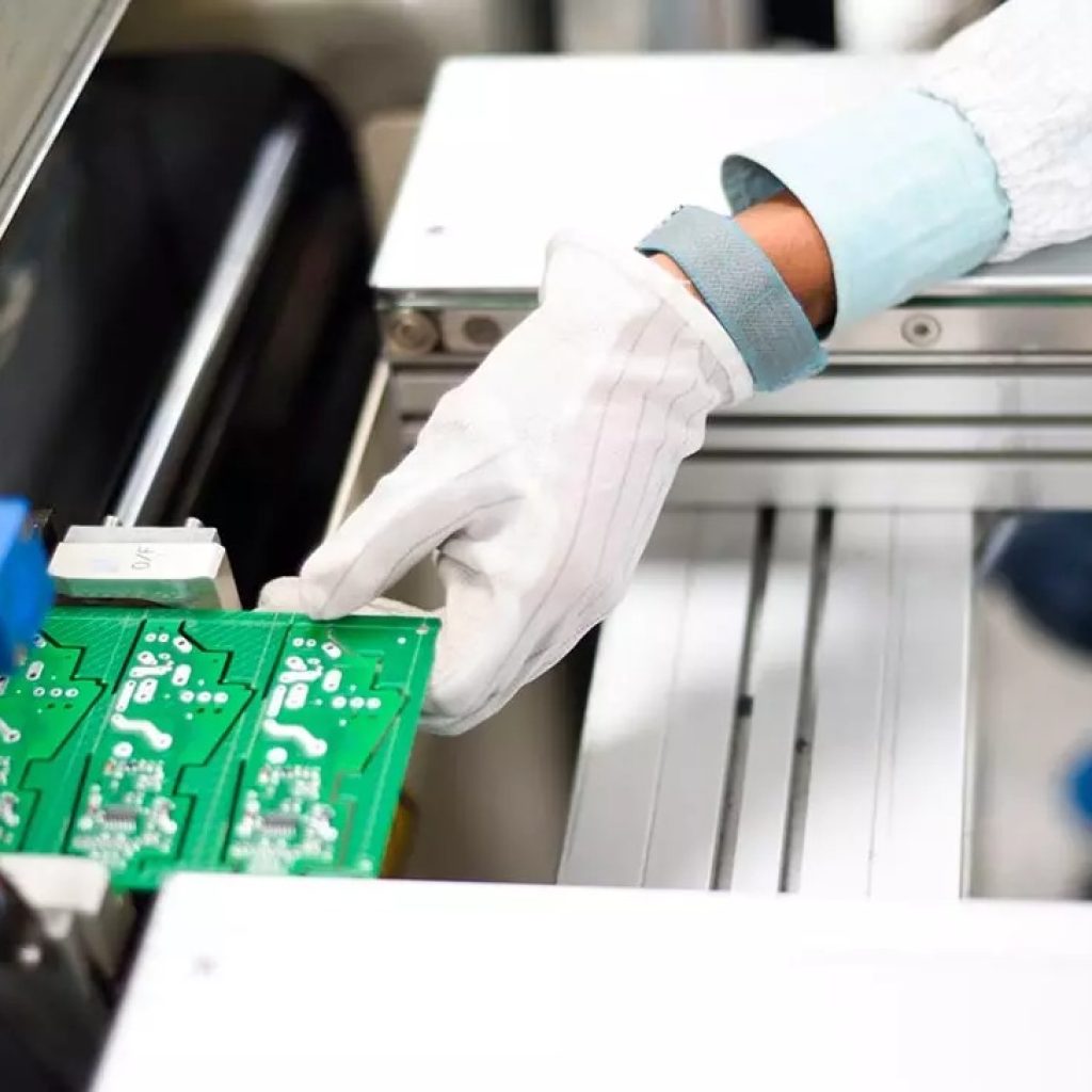 Innovación en diseño de circuitos para proyectos electrónicos