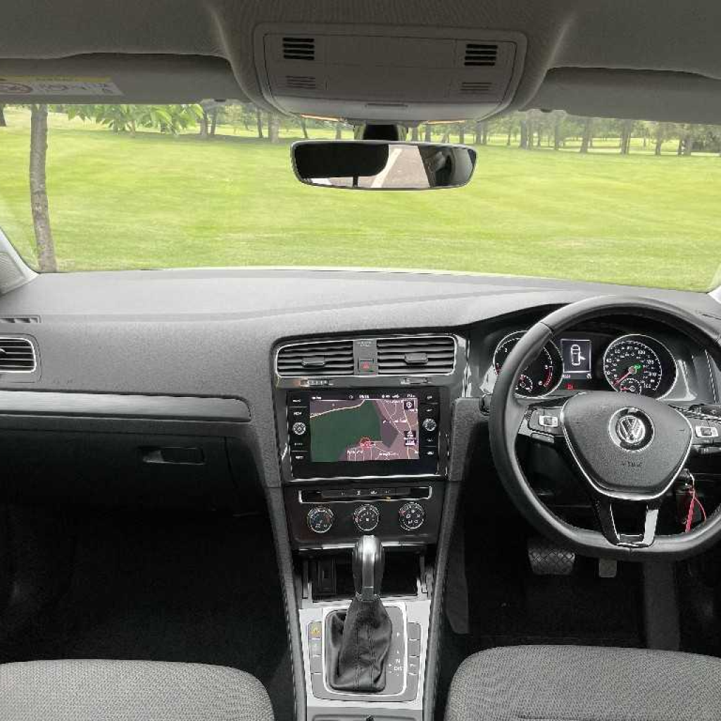 Reliable auto driving lessons in Cambridge you can trust