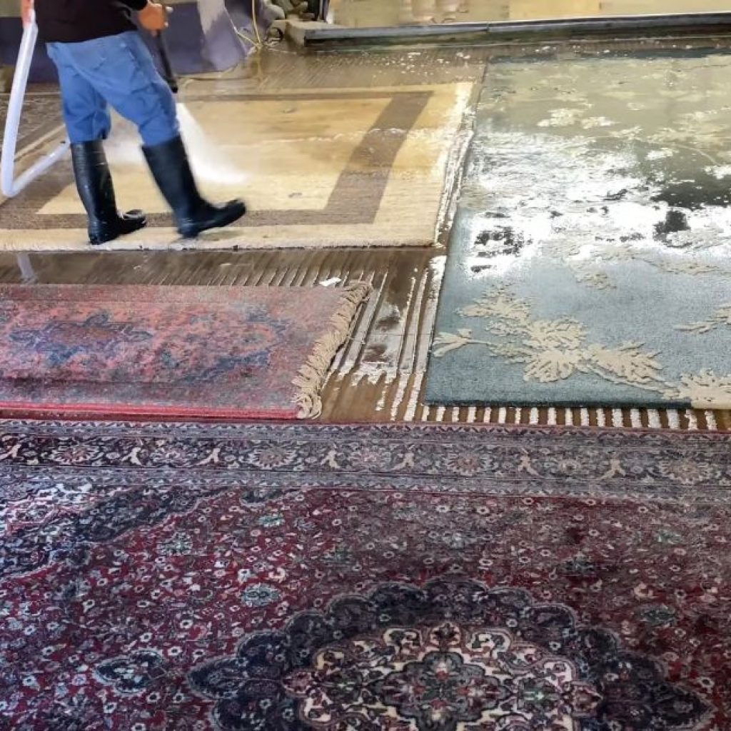 Restore the Beauty of Your Silk Rugs with Expert Cleaning Restore the Beauty of Your Silk Rugs with Expert Cleaning