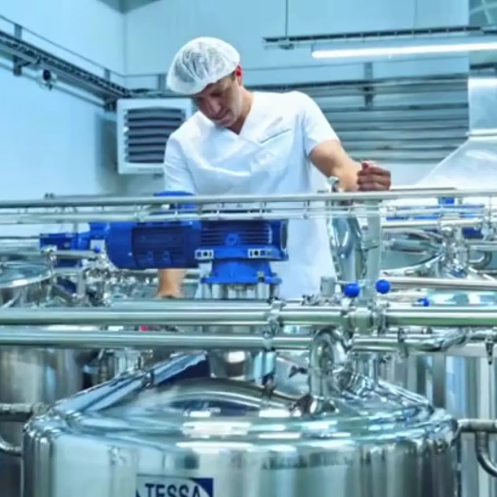 Achieve Perfect Dairy Separation with Advanced Machinery