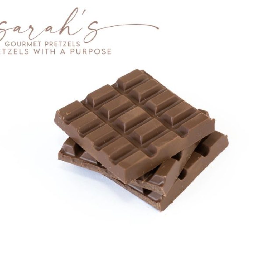 Indulgent Gluten-Free Pretzels with Creamy Chocolate