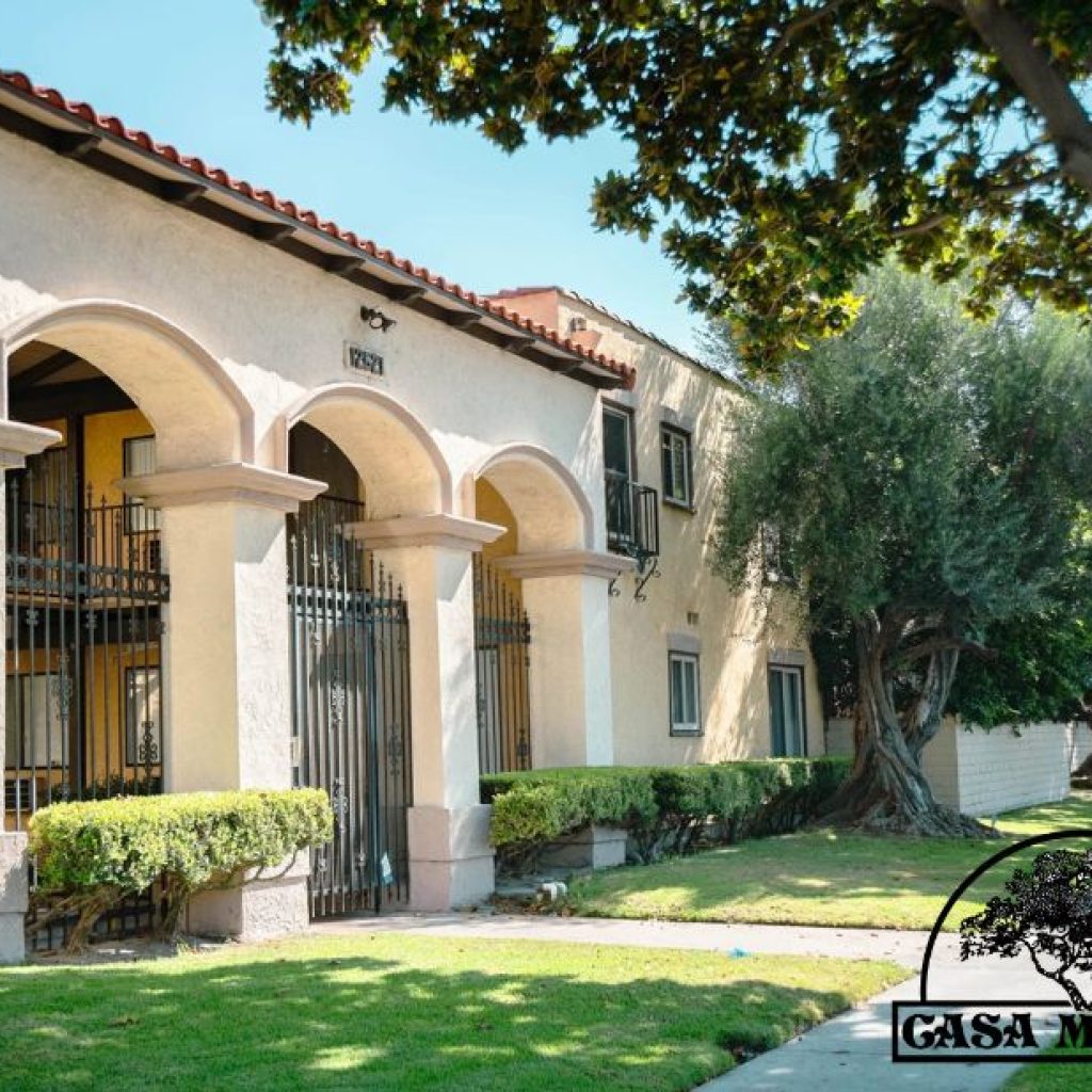 Find Your Ideal Lakewood CA Apartment Home Today