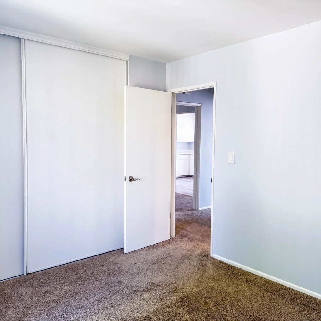 Discover Modern Homes in a Lakewood Area Community