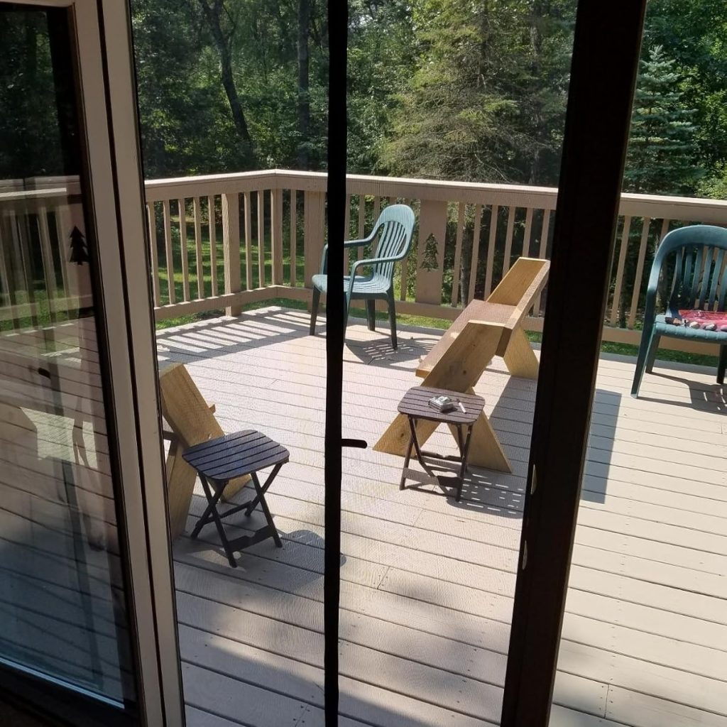 Effortless Magnetic Closure Mosquito Screen for Doors and Windows