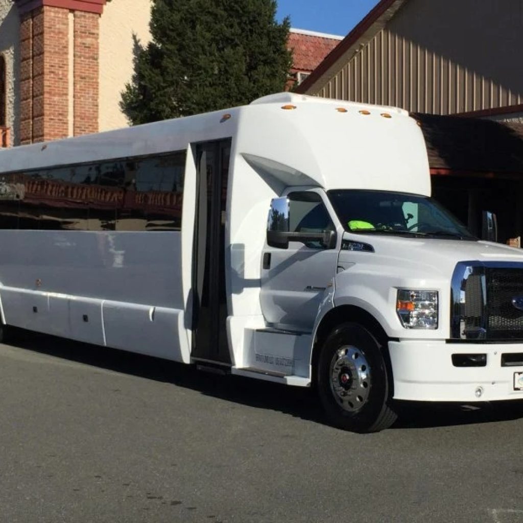 Ride in style with a premium Indiana transport service