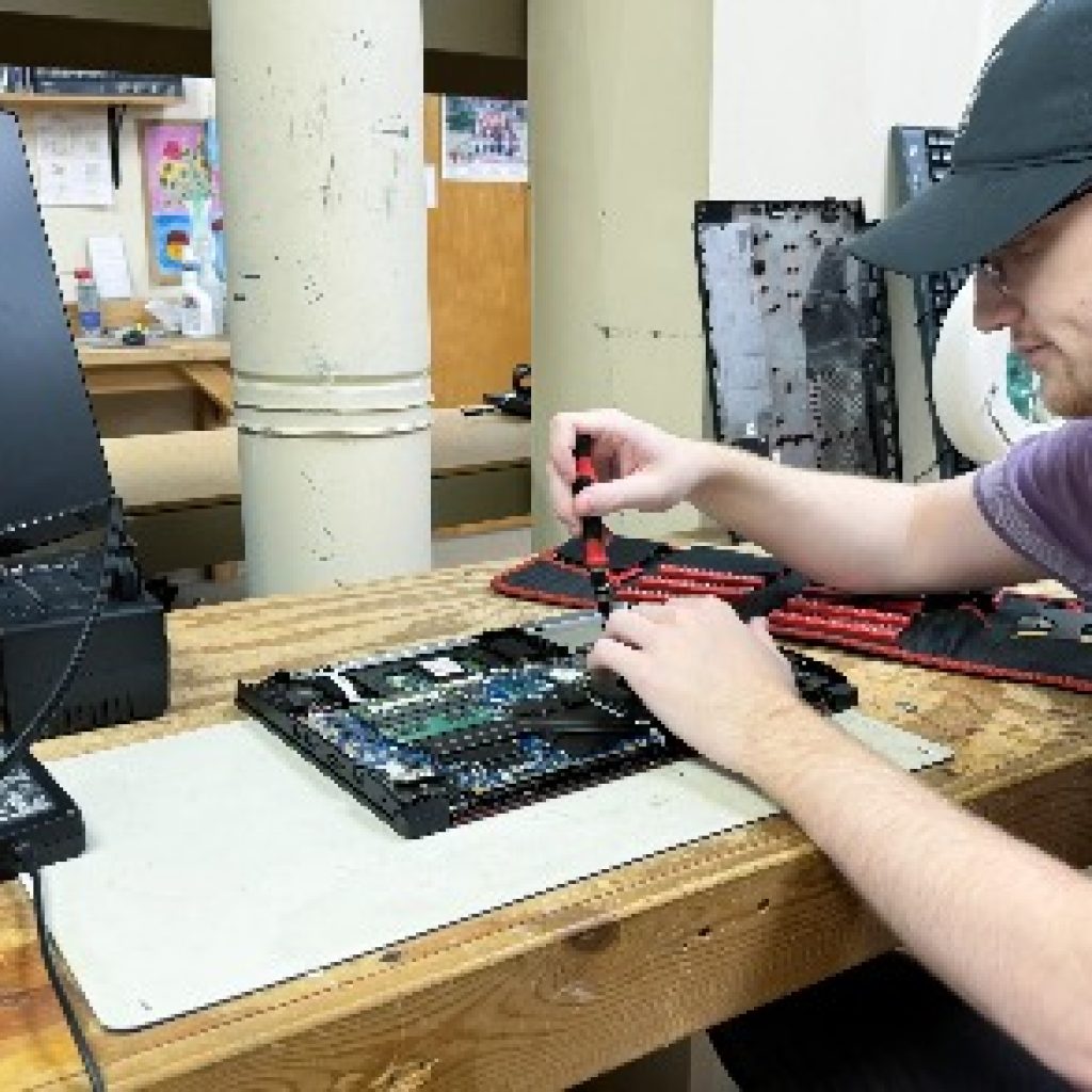 Expert Laptop Screen Solutions in Lincoln with Local Care