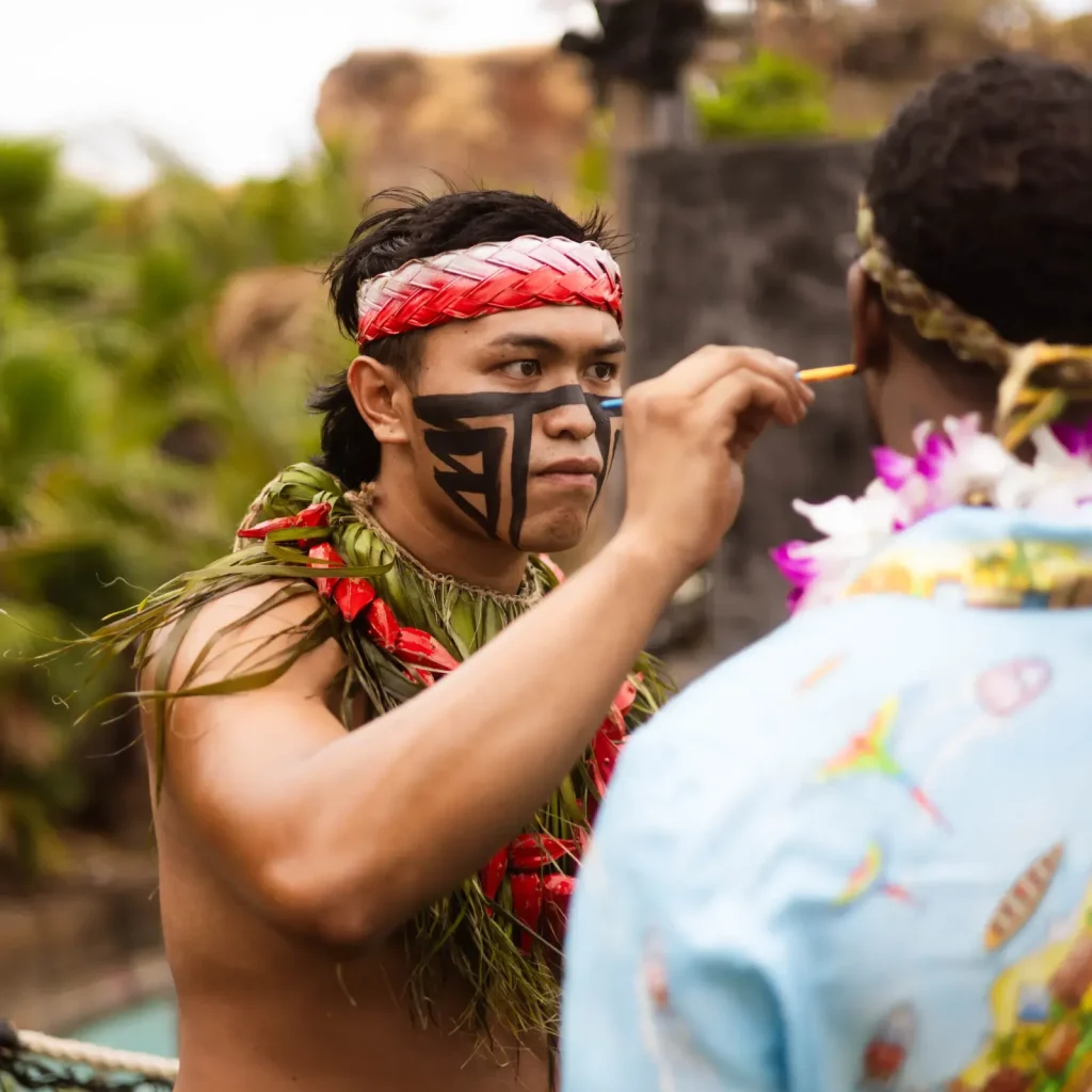 Experience a Magical Hawaiian Luau Night on Oahu