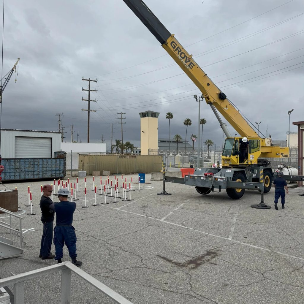What You Earn as a Crane Operator in California