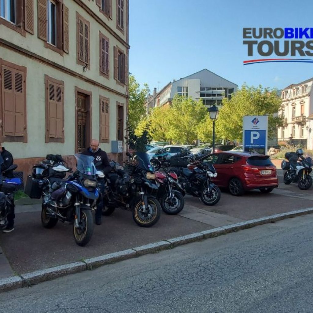 Rugged Routes on Two Wheels: Expert Motorcycle Journeys